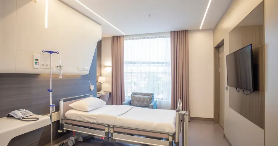 φωτεινό δωμάτιο κλινικής — Santé Comfort Plus​